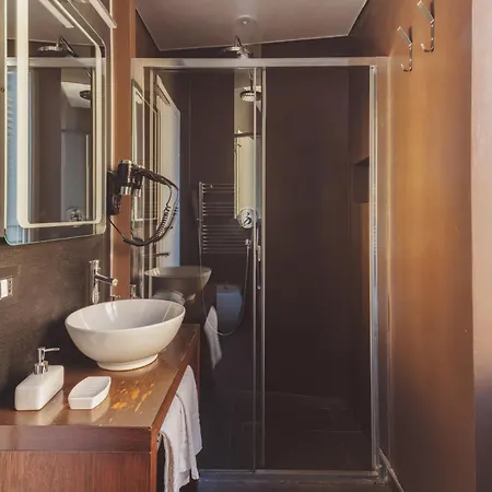 The Place Giuliana Affittacamere Roma