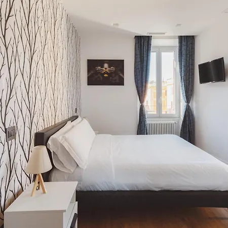 The Place Giuliana Roma