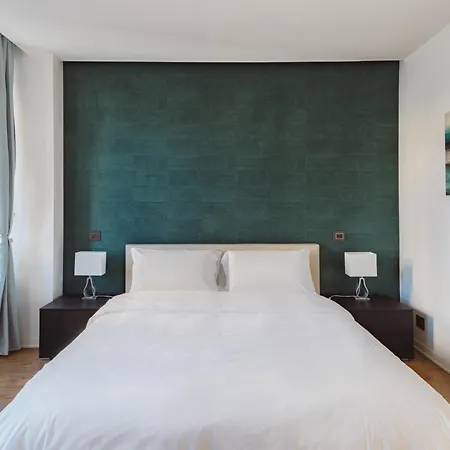 The Place Giuliana Affittacamere 4*